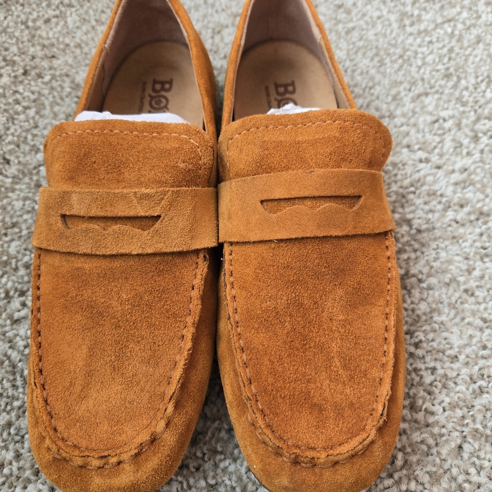 9 Womens BORN Soft Loafers